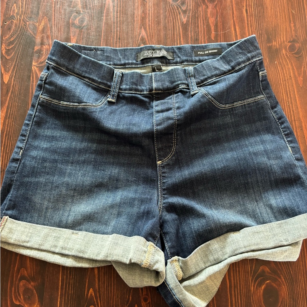 Judy Blue Women's Denim Shorts - Blue